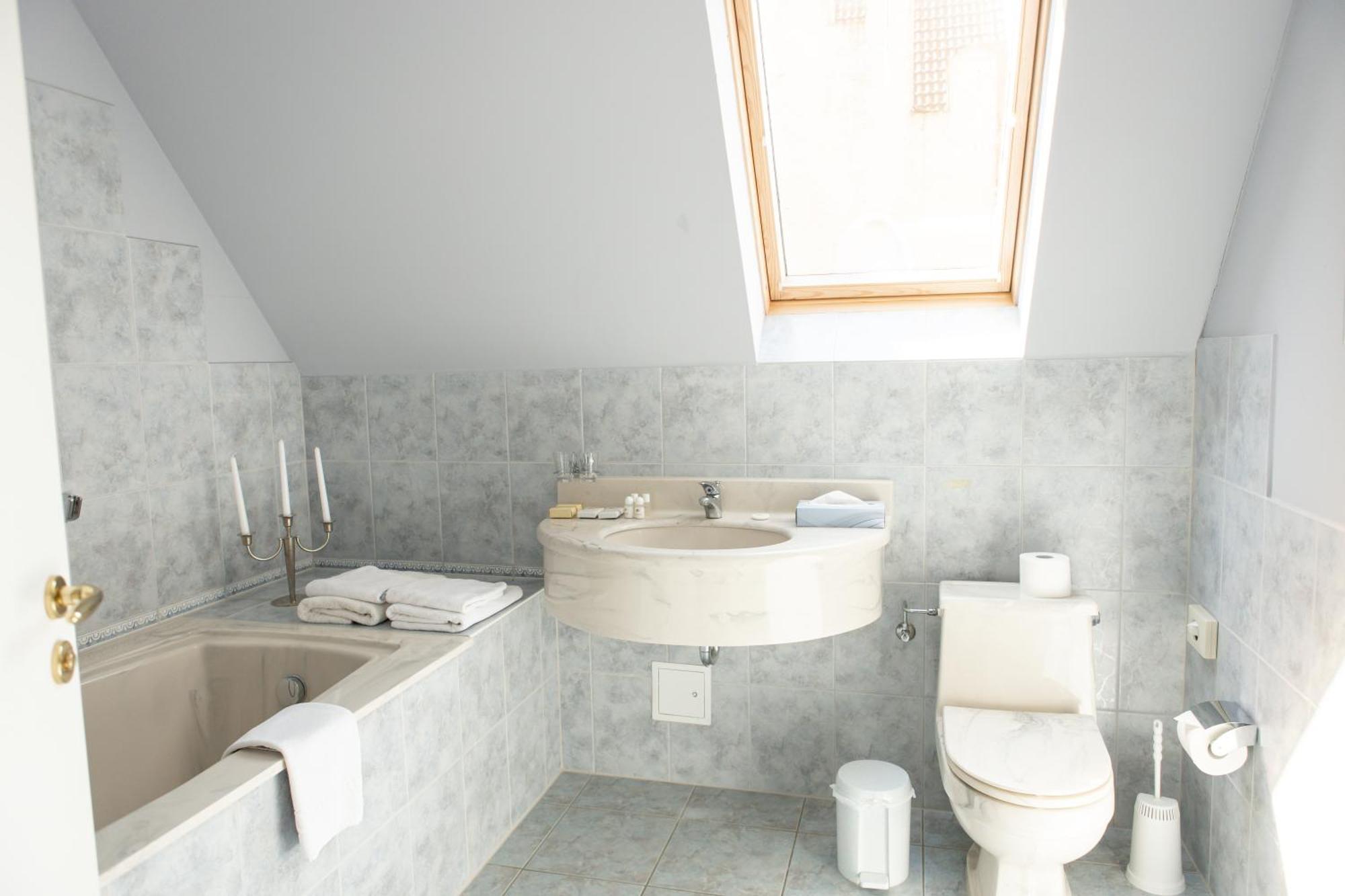 Boutique Hotel Gut Tribbevitz Neuenkirchen auf Rugen Εξωτερικό φωτογραφία